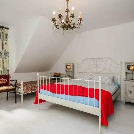 Roz Homestay